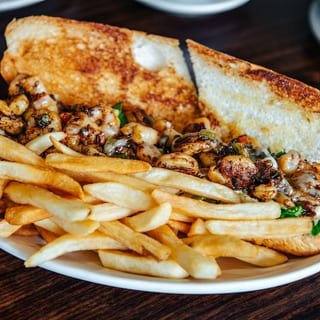 Pistol Pete Poboy